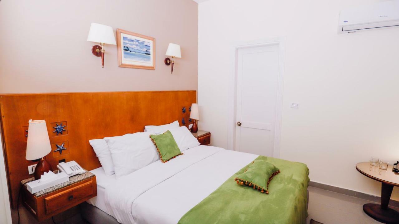 Florida Hotel North Coast 阿莱曼 外观 照片
